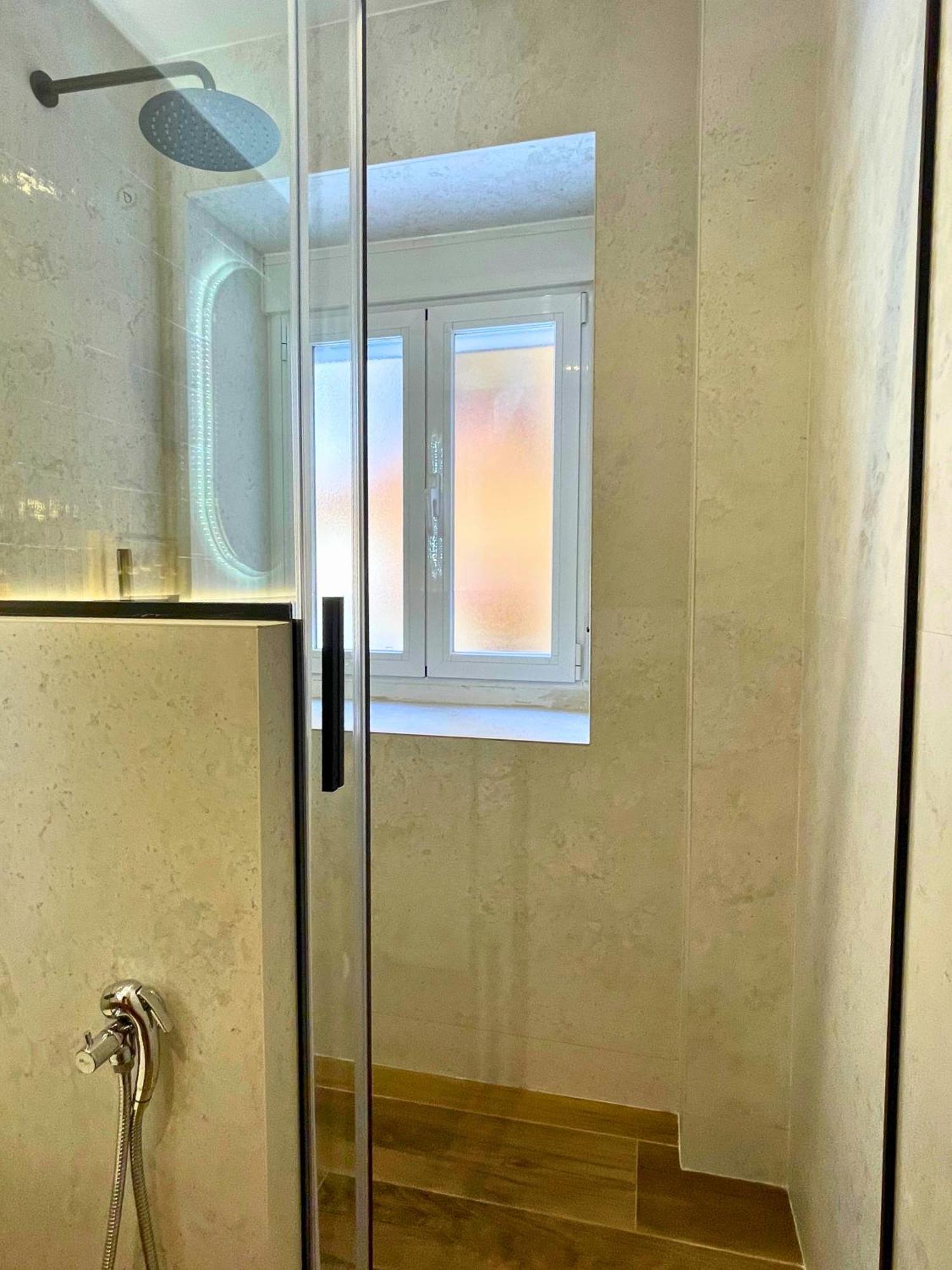 Oniria Increible Piso Centro Granada Apartment Ngoại thất bức ảnh